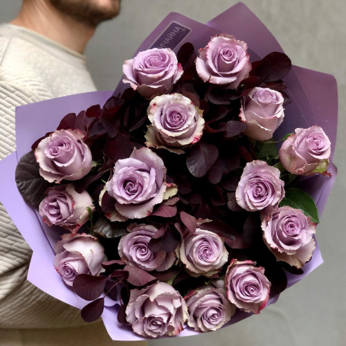 Изысканный мистический букет «Лавандовая ночь»