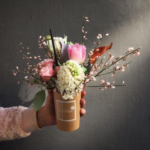 Квітковий коктейль Весняний мікс