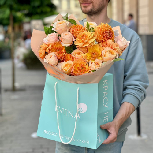 Warm bouquet with dahlias and roses «Orange Mood»