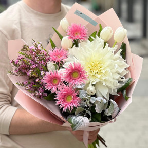 Букет «Рожевий салют»