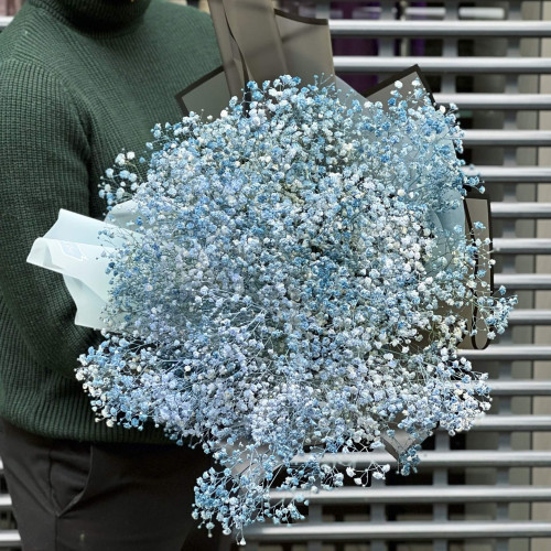 9 гіпсофіл у букеті «Блакитна мрія»