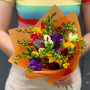 Bouquet of 21 freesias «Cheerful freesias»