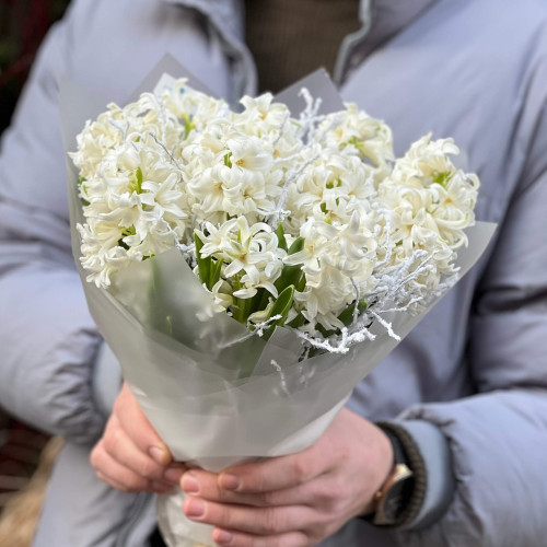 Ароматний букет з 11 гіацинтів «Солодкий аромат весни»