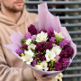 27 гіацинтів і фрезії у букеті «Пурпурова розкіш»