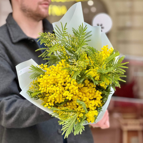 Ароматний букет мімози «Запах весни»