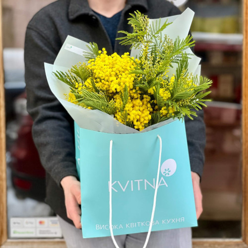 Ароматний букет мімози «Запах весни»
