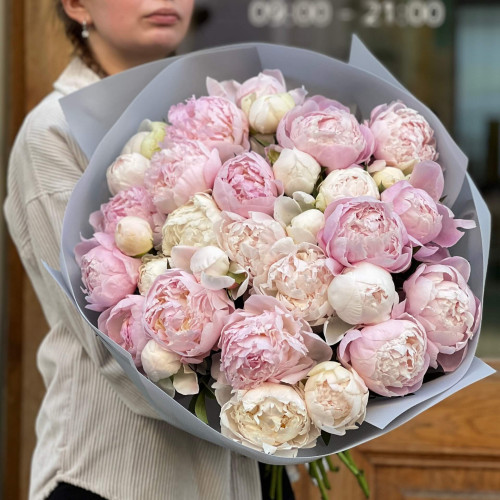 33 luxurious peonies in a bouquet «Lake of tenderness»
