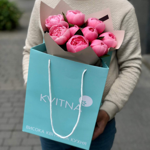 Bouquet of 9 Etched Salmon peonies «Romantic moment»