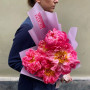 Букет з 5 півоній «Coral Charm»