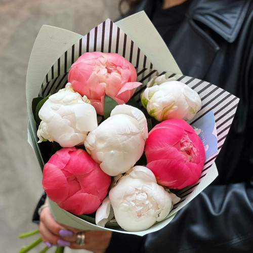 Mix of 7 peonies «Sweet peonies»