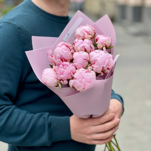 9 півоній у букеті «Мармеладка»