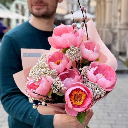 Delicate bouquet of 7 Salmon Dream pink peonies «Luxurious Necklace»