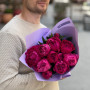 Букет із 9 насичено-малинових півоній «Розкіш оксамиту»