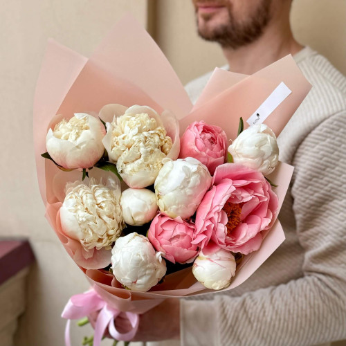 Bouquet of 11 peonies «Sweet Ice cream»