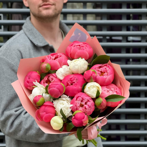 21 півонія у міксі «Цукерковий»