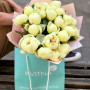 25 лимонних півоній у букеті «Дотик сонця»