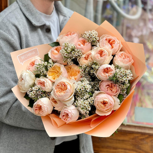 19 Juliet peony roses in a bouquet «Native Embrace»