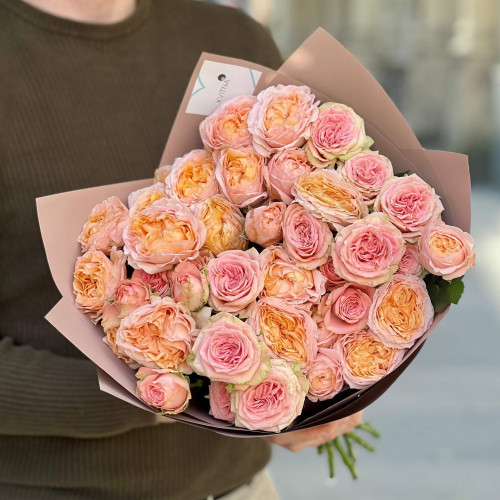 7 branches of spray peony roses in a bouquet «Honey Mood»