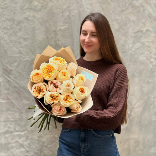 Creamy and delicate peony roses «Cream lady»