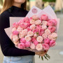 15 branches of spray peony roses in a bouquet «Sugary Strawberry»