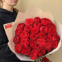 25 розкішних троянд Mayra Red у букеті «Багряні зорі»