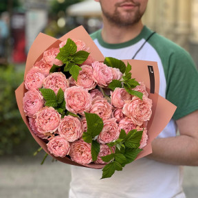 9 гілок кущової піоновидної троянди Джульєтта в букеті «Стиглі персики»