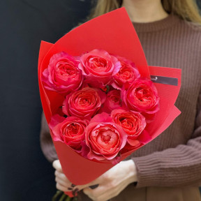 9 піоновидних троянд Dark X-Pression