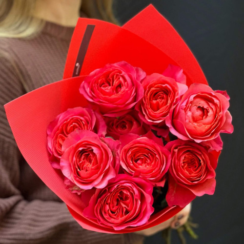 9 пионовидных роз Dark X-Pression