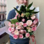 11 spray peony roses in a bouquet «Sweet roses»