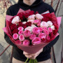Мікс із 13 гілок кущових троянд «Насичені ягоди»