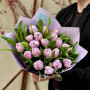 19 тюльпанів у букеті «Фіалкові діаманти»