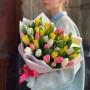 Весняний мікс з 35 різнобарвних тюльпанів