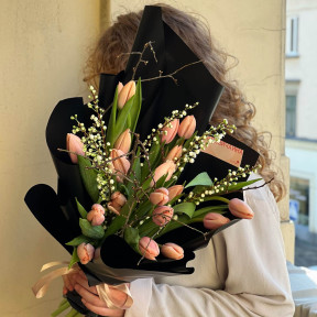 Букет «Тюльпанова перлина»