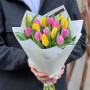 Яскравий мікс із 15 тюльпанів «Радісні краплинки»
