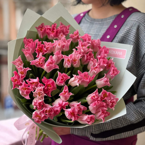Romantic bouquet of delicate wavy tulips «You are my Sweetie!»