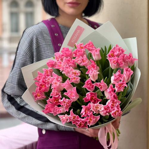 Romantic bouquet of delicate wavy tulips «You are my Sweetie!»