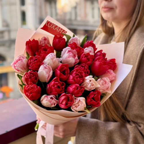 Соковитий мікс з піоновидних тюльпанів «Цукерочки»