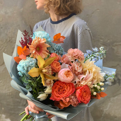 Букет «Рассветные объятия»