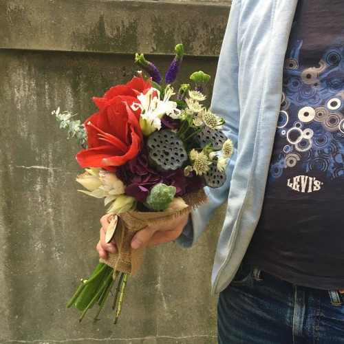 Букет для мужніх, сильних та розумних