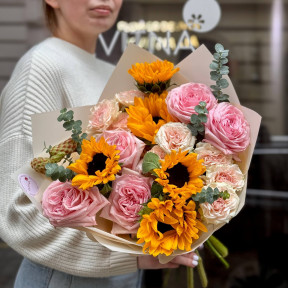 Букет з соняшниками «Солодка зірочка»