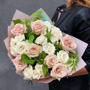 Bouquet «Porcelain petals»