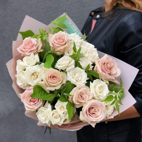 Bouquet «Porcelain petals»