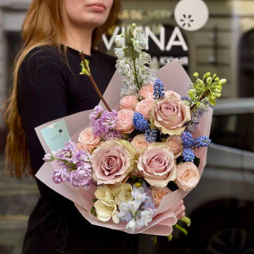 Ніжний букет в пастельних відтінках «Акварельна мрія»