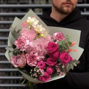 Букет «Малинове морозиво»