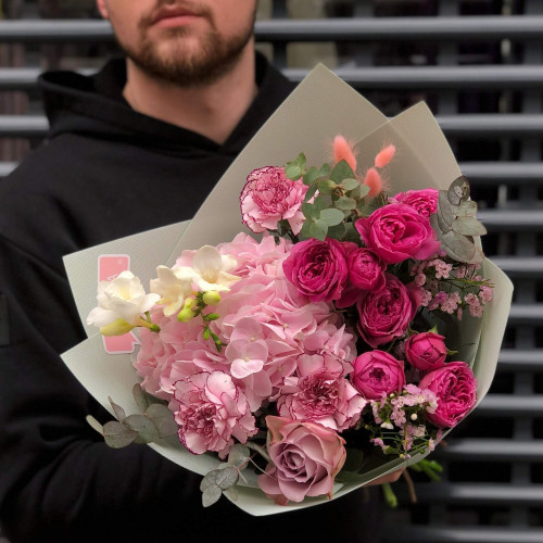 Букет «Малиновое мороженое»