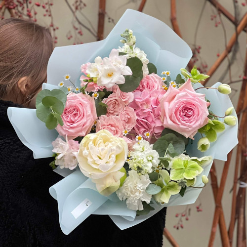 Нежный кружевной букет «Тёплые воспоминания»