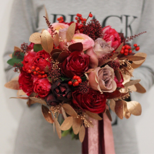 Весільний букет з золотом