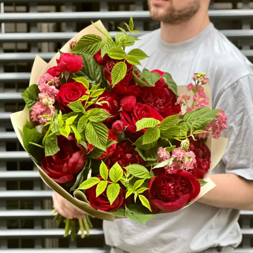 Букет «Вишневий джем»