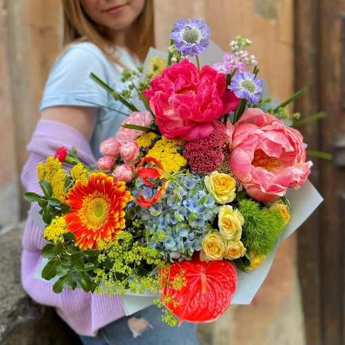 Букет «Яскравий сад»
