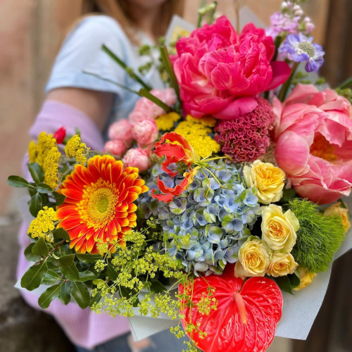 Букет «Яскравий сад»